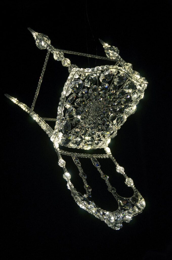 CaracteresParis_Blog_GeraldineGonzalez_chaiserenversee_cristal CaracteresParis_Blog_GeraldineGonzalez_artdelatransparence
