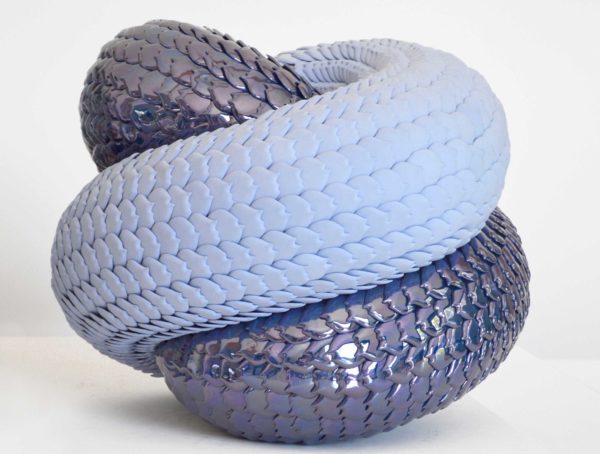 Caracteresparis_artisanatdart_julietteclovis_bluevelvet Caracteresparis_artisanatdart_julietteclovis_bluevelvet